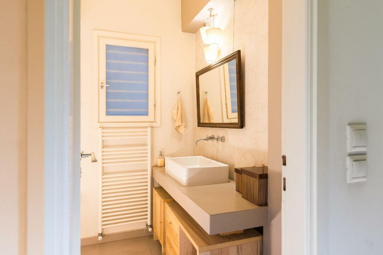 Stylish Flat With Veranda In The Heart Of Atenas Exterior foto